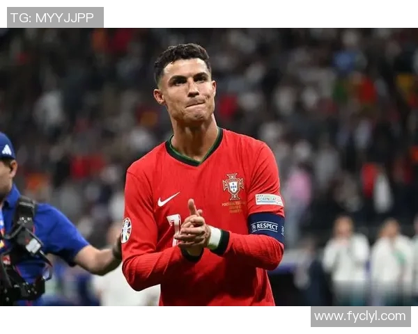 永别绿茵场的足球传奇：那些离世的球星与他们的足坛遗产